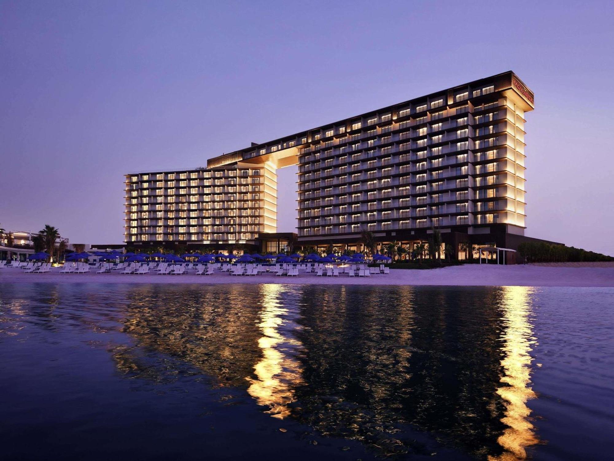 Resort Moevenpick Al Marjan Island 5*